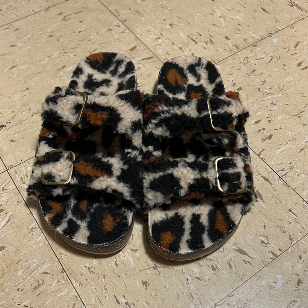 Cheetah print slippers